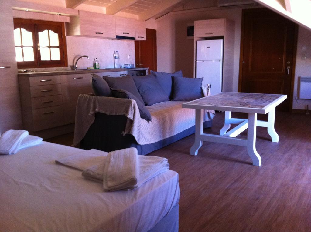 Monteduca Apartments Argostoli  Bagian luar foto