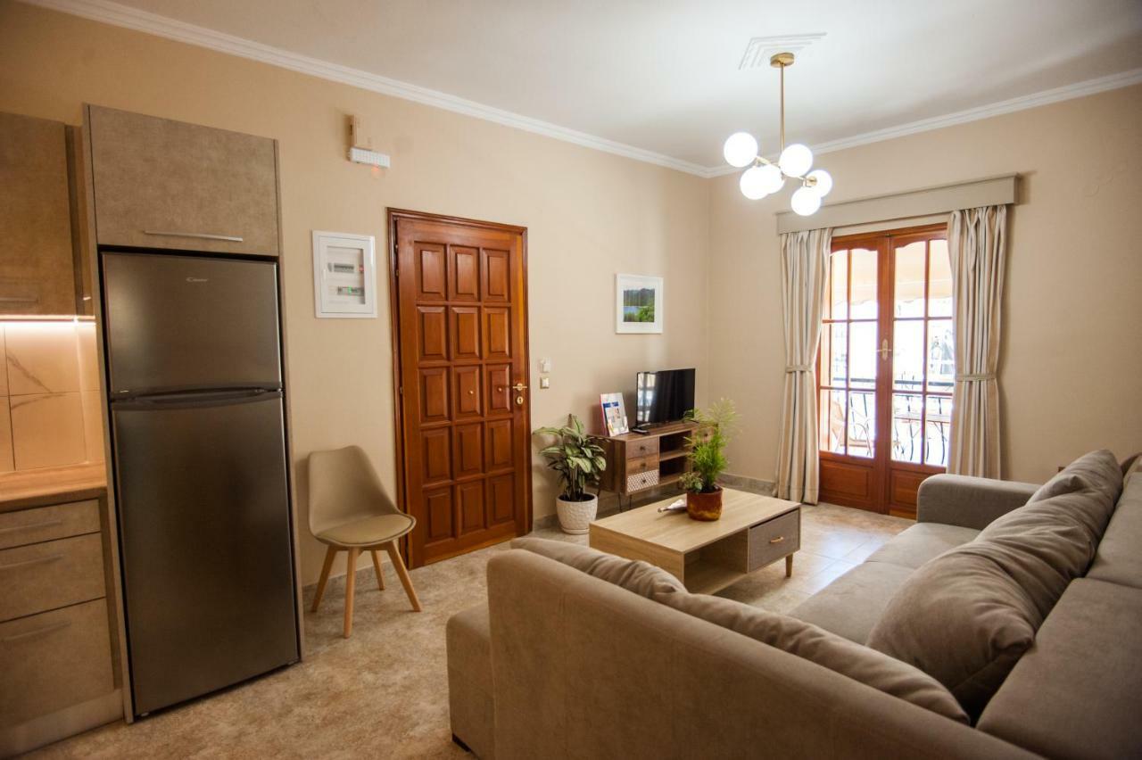 Monteduca Apartments Argostoli  Bagian luar foto